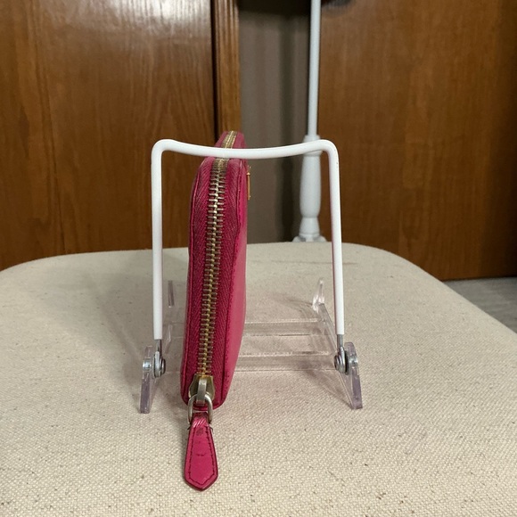 Prada Saffiano Metal Continental Zip-Around Wallet in Fuchsia/Rasberry Pink - Picture 4 of 16